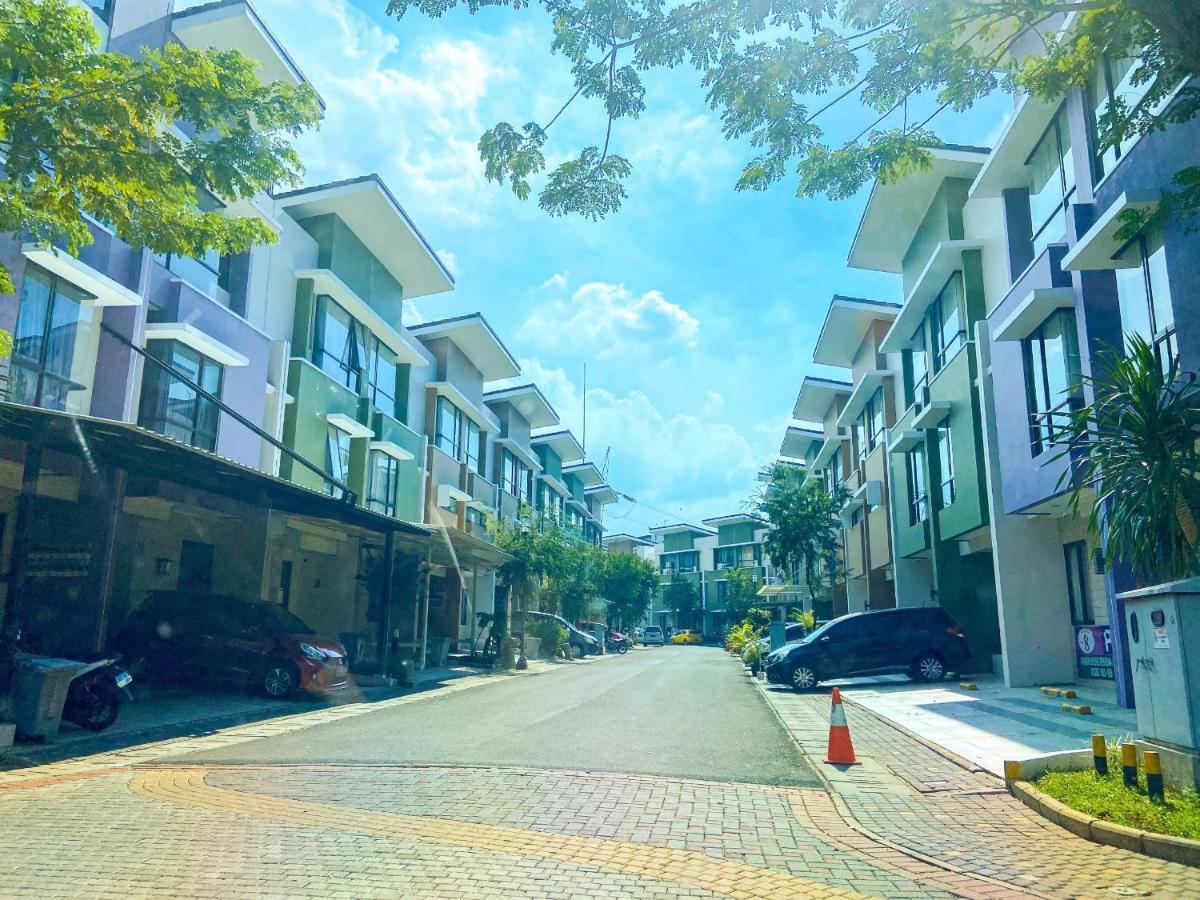 Aloha Guest House - 1 Male Only タンゲラン エクステリア 写真