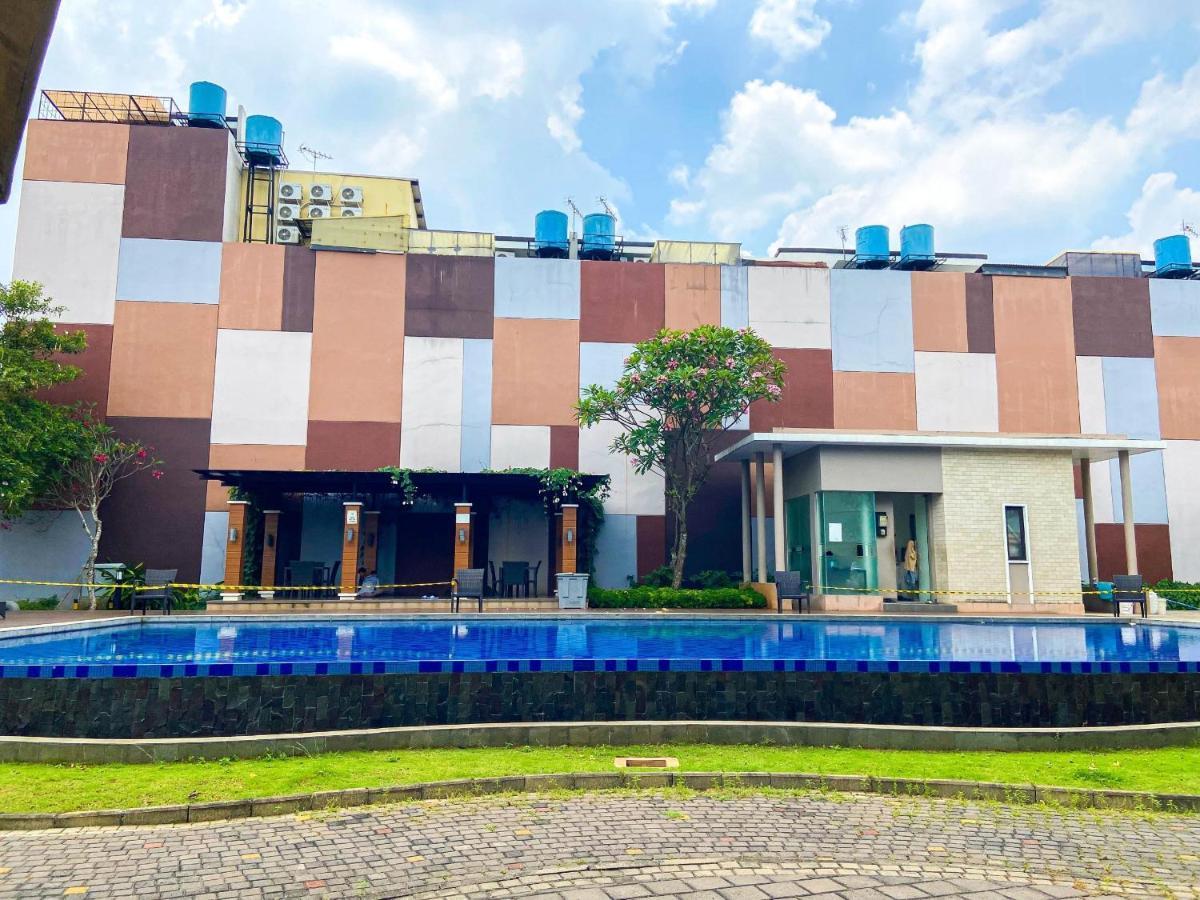 Aloha Guest House - 1 Male Only タンゲラン エクステリア 写真