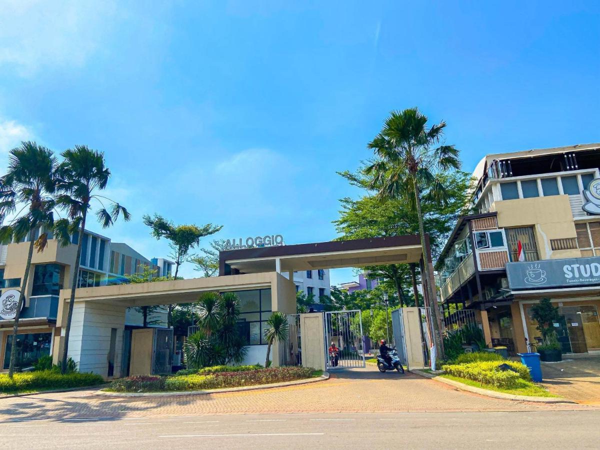 Aloha Guest House - 1 Male Only タンゲラン エクステリア 写真